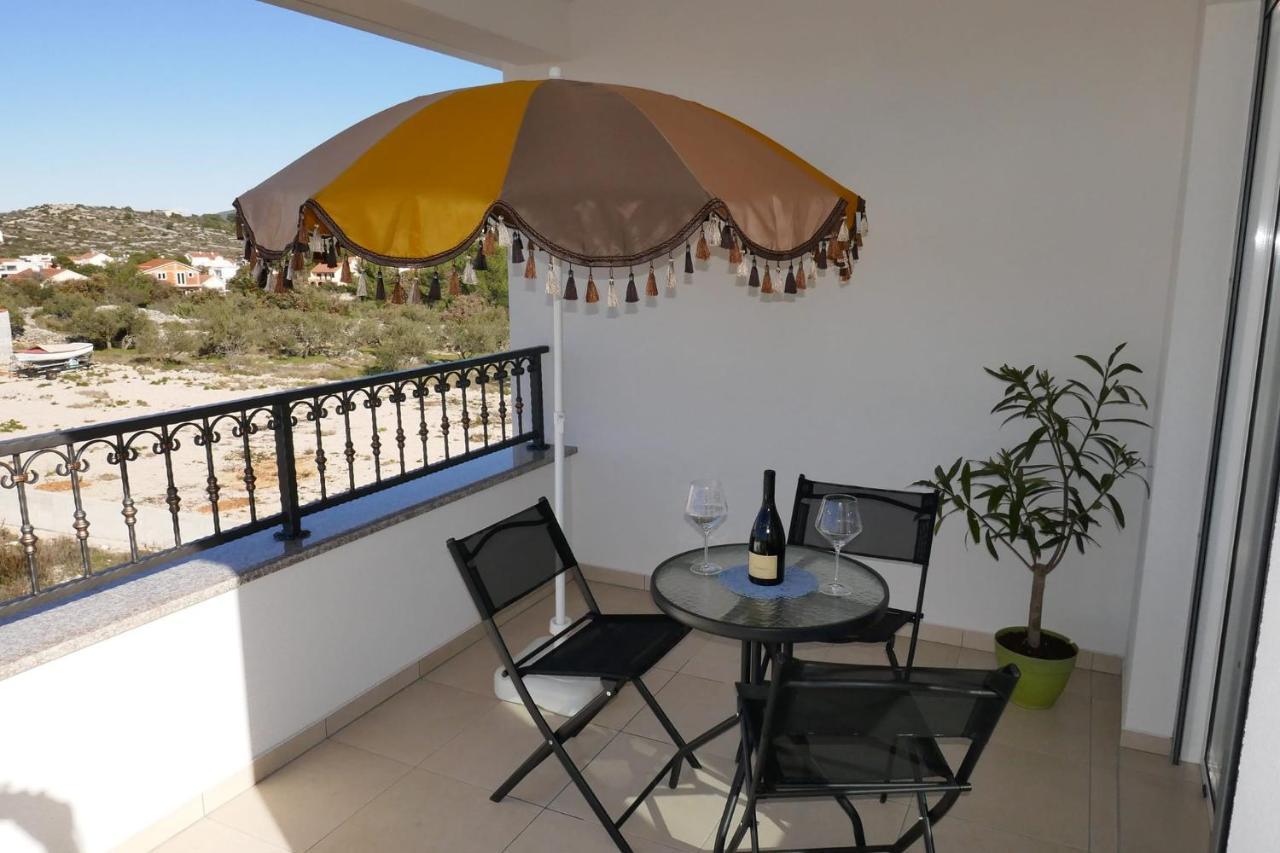 Apartment Ana, Sibenik - Brodarica *